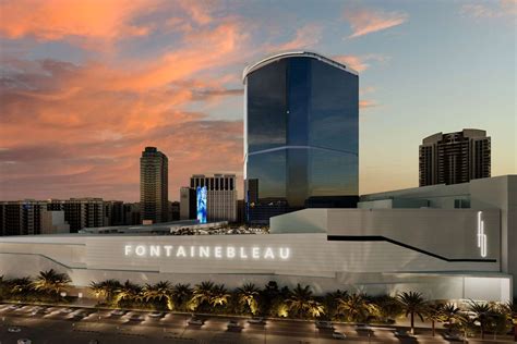 Fontainebleau Las Vegas Exclusive Preview .